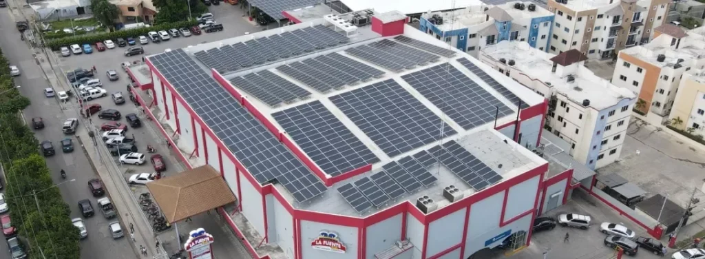 Eficiencia Energetica en Supermercados con Tecnologia Solar Avanzada hero.jpg